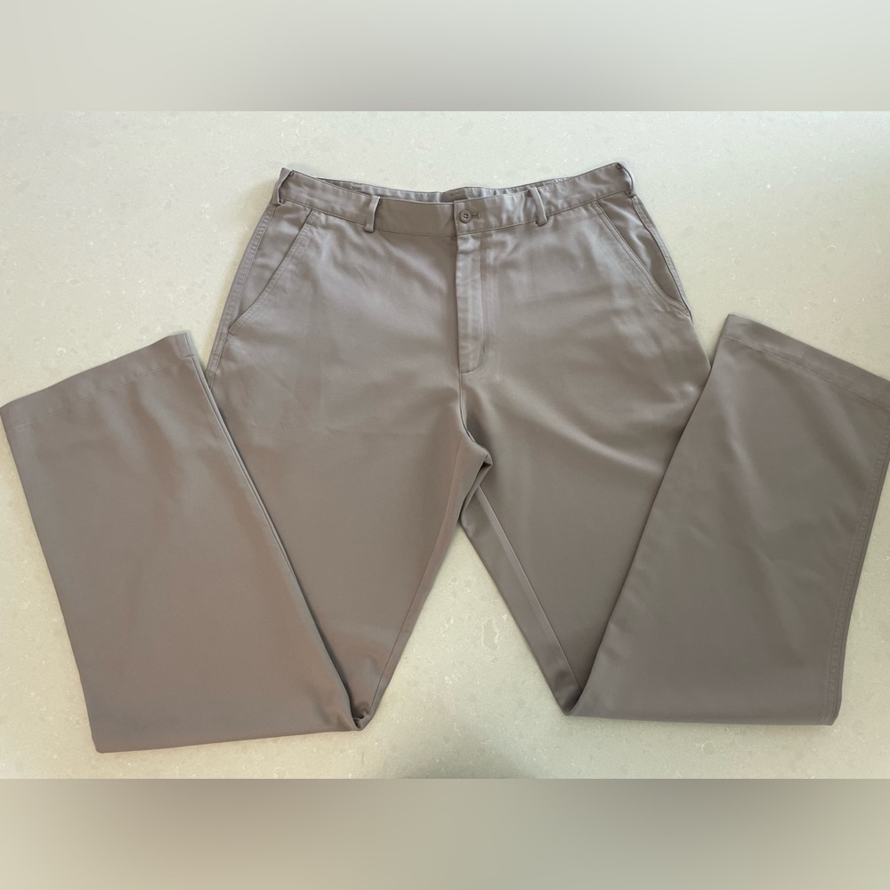 Nike Dri Fit Men’s Khaki Golf Pants Chinos Size 36X34